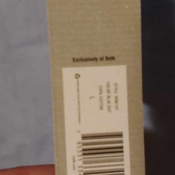 Mens button down - Picture 2 of 3